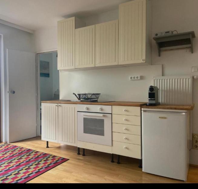 Viеnna City 6 Apartment Вена Экстерьер фото